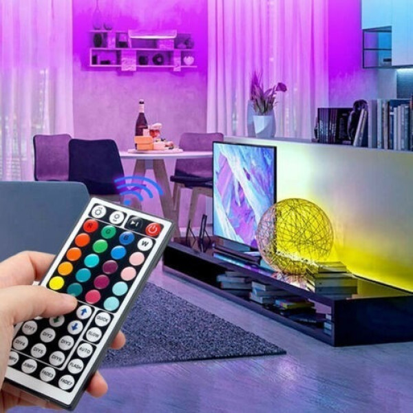 Комплект светодиодная RGB Led лента 5 м 5050 с блоком и пультом управления