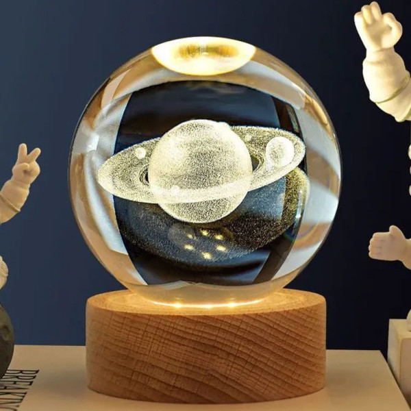 Ночник 3D "Сатурн" в хрустальном шаре, LED подсветка, деревянный каркас
