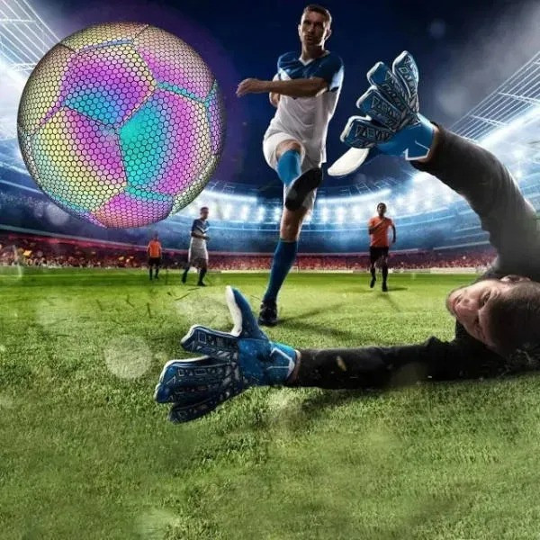 Футбольный мяч голографический BRIGHT BALL светоотражающий со свечением в темноте, тренировочный мяч No5 из TPU и EVA материалов