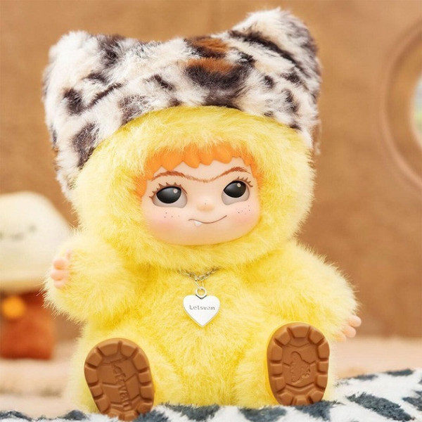 Коллекционная мягкая игрушка-сюрприз Wakuku Pop Top Letsvan 17 см с аксессуарами и карточкой